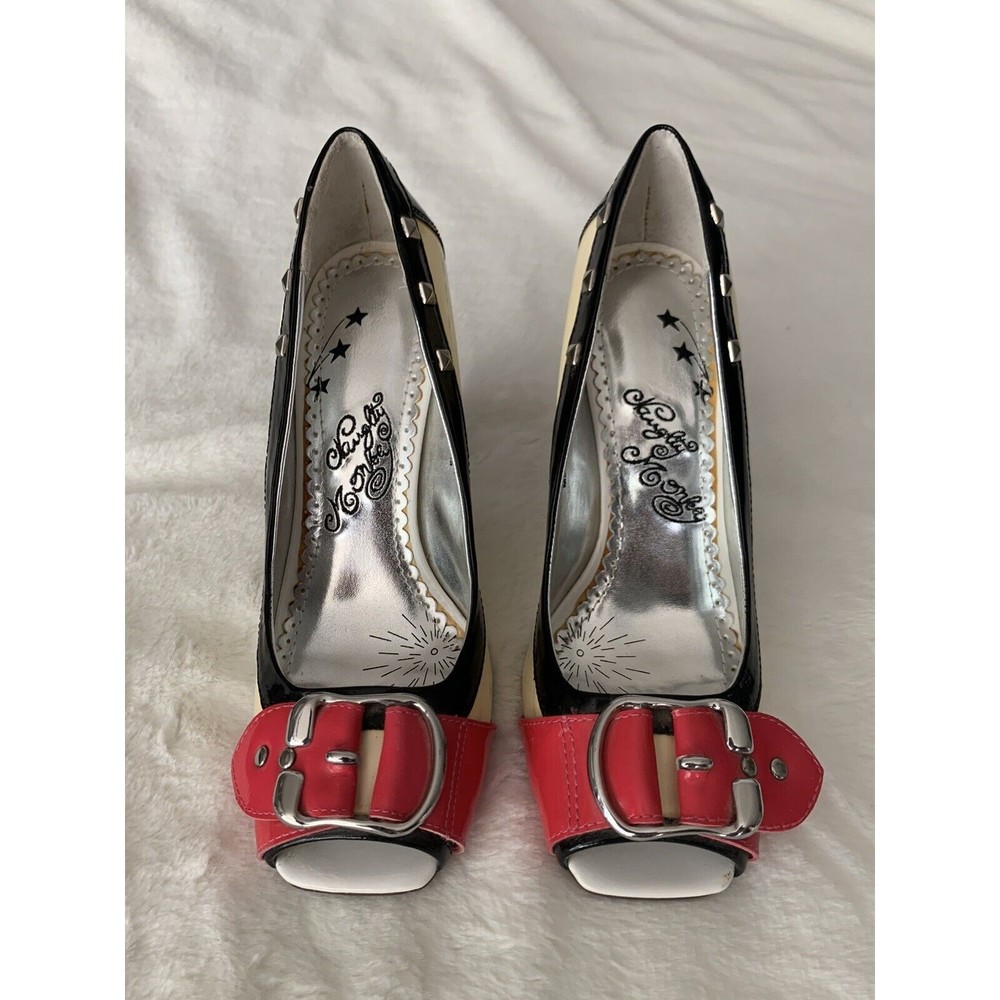 NAUGHTY MONKEY WHITE PATENT LEATHER PEEP TOE SPECTATOR PUMPS BUCKLE DETAIL 6.5